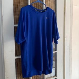Nike dri-fit XL men’s running shirt. Worn once
